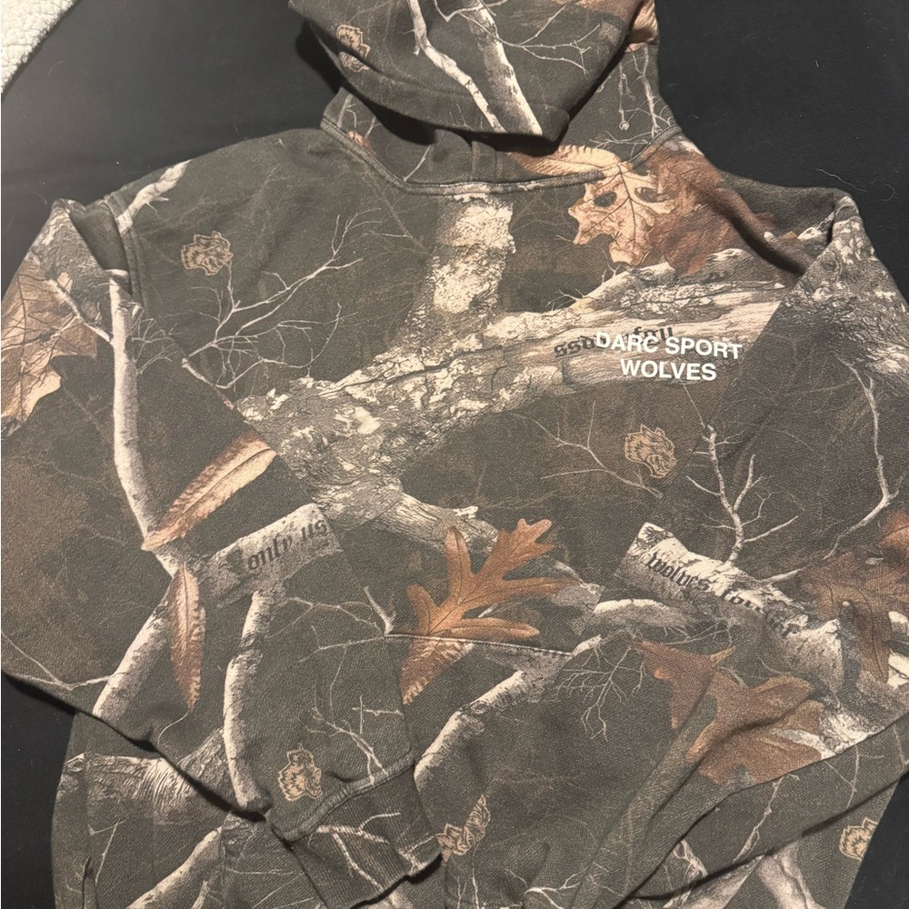 Dark Sport Wolves Camouflage Hoodie